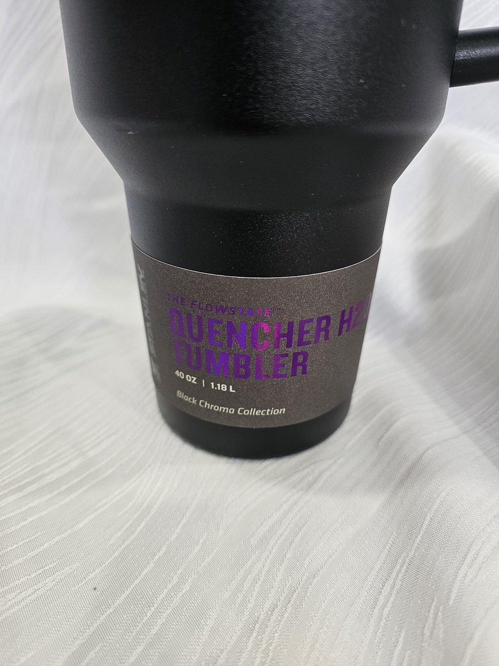 Stanley Black Travel Mug with Iridescent Purple Logo NEW - Picture 2 of 8